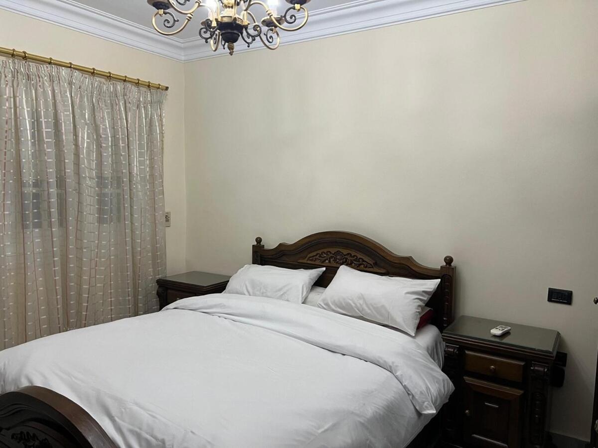 3 Bedroom With Garden Apartment